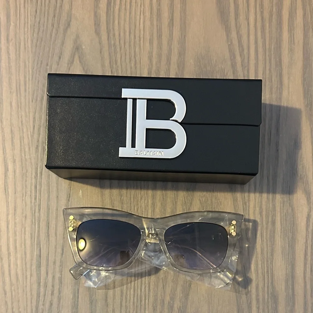 BALMAIN BII SUNGLASSES